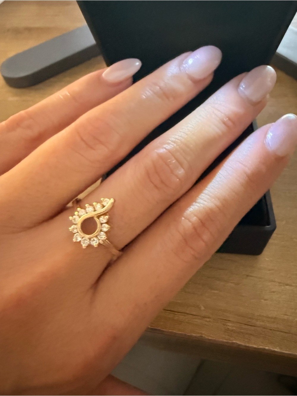 Vintage Paisley Natural Round Diamond Ring High Polish 14K Yellow Gold